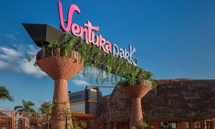 Fachada do Ventura Park em Cancún