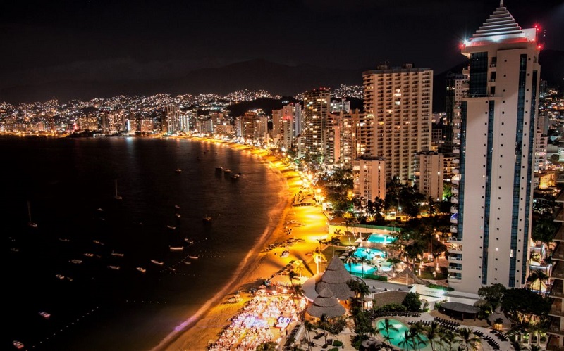 Acapulco de noite