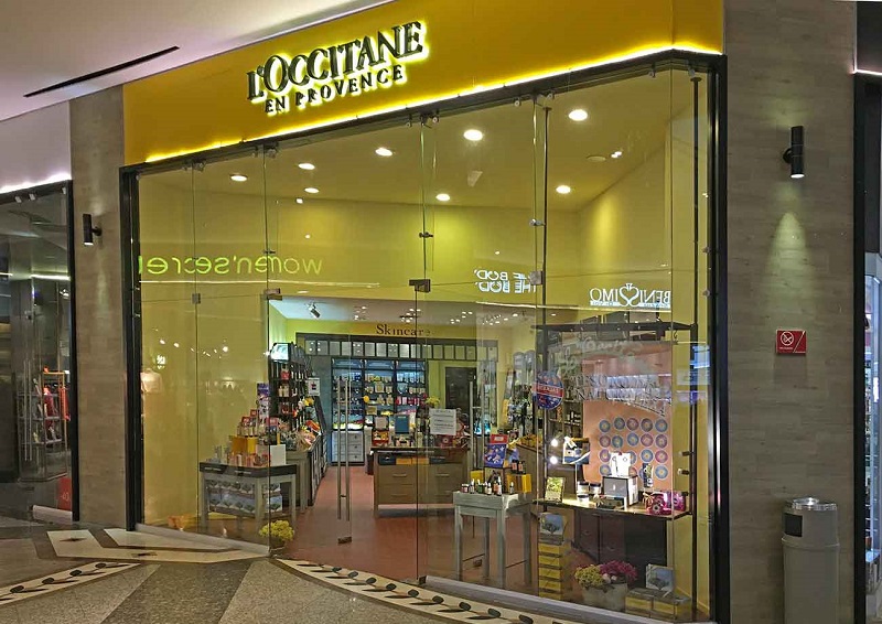 Compras de perfumes na L'occitane do Shopping Puerto Paraiso Mall em Los Cabos