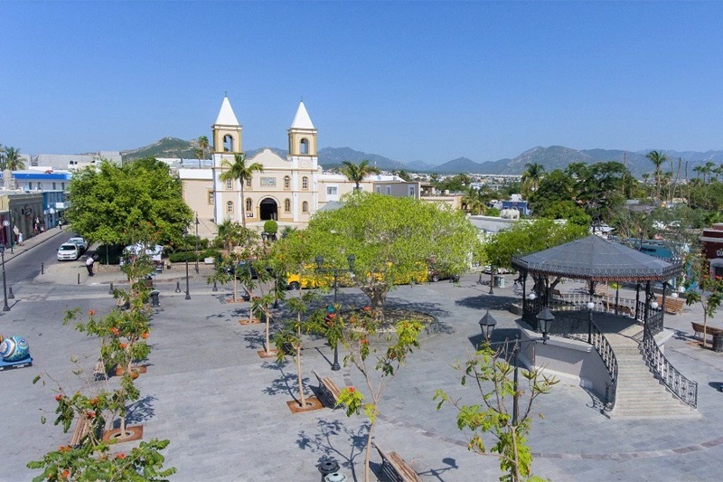 Plaza Mijares en un recorrido de viaje en Los Cabos