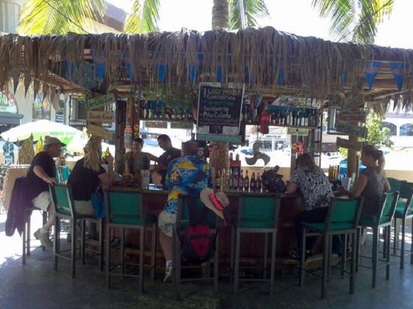 Bar Uno Mas en Los Cabos