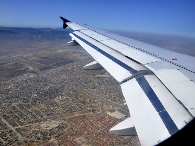 Tempo de avião até Tijuana