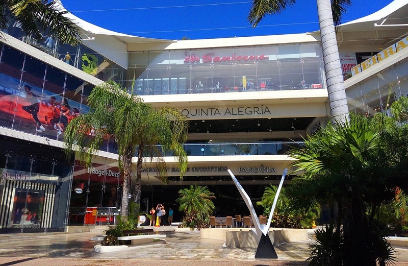 Shopping Quinta Alegría em Playa del Carmen