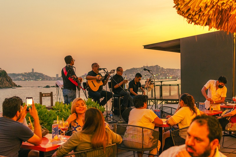 Sunset Bar Acapulco