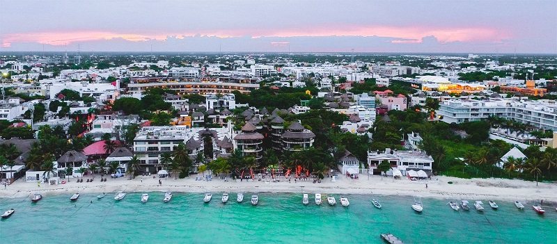 Praia em Playa del Carmen